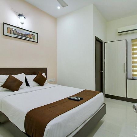 Rd Towers Hotell Chennai Exteriör bild