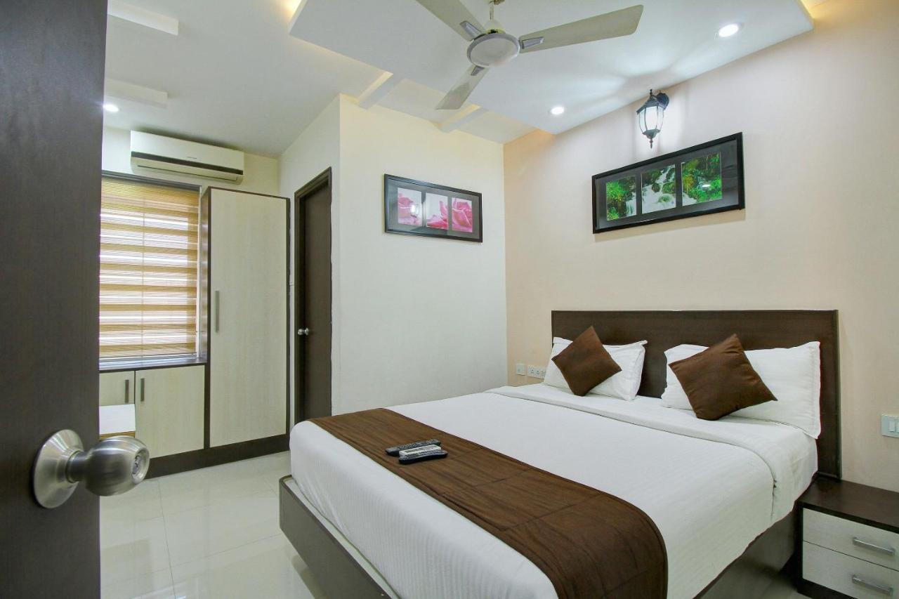 Rd Towers Hotell Chennai Exteriör bild