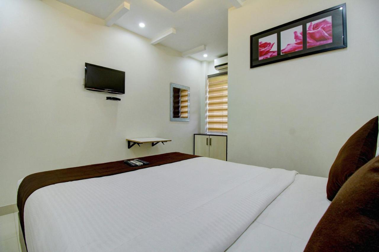 Rd Towers Hotell Chennai Exteriör bild